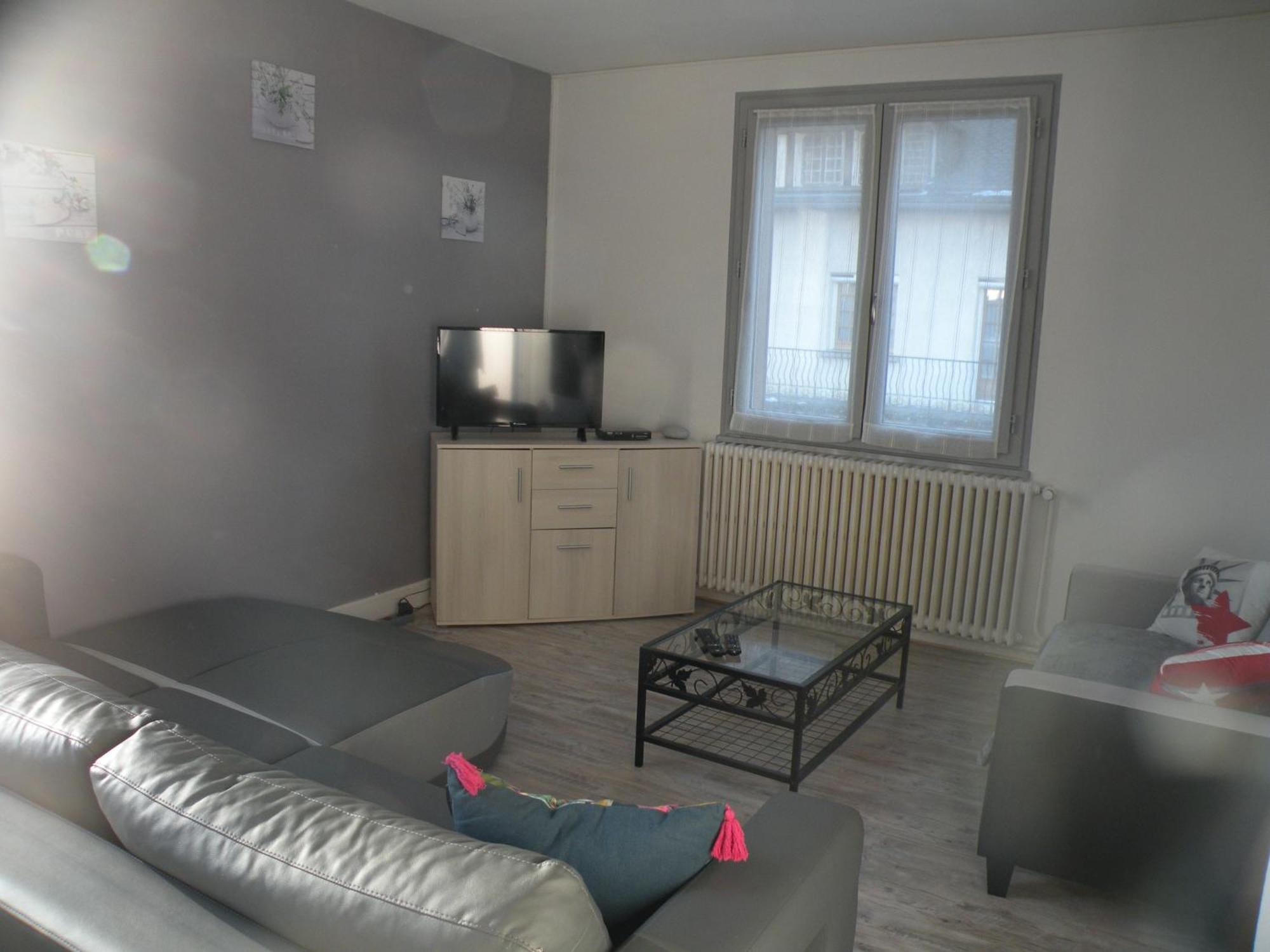Tulipe, Appartement 5 Personnes, Entre Sancy Et Volcans D'Auvergne Orcival Ngoại thất bức ảnh